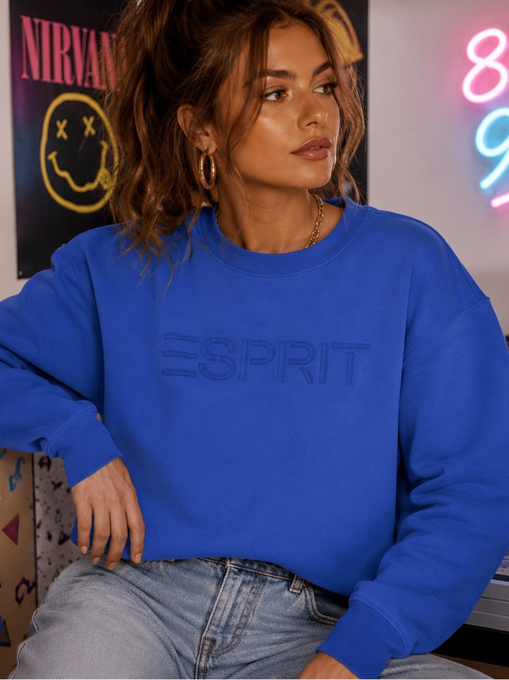 Retro Esprit Women's Blue Logo Crewneck Sweatshirt. Size Large. NWT